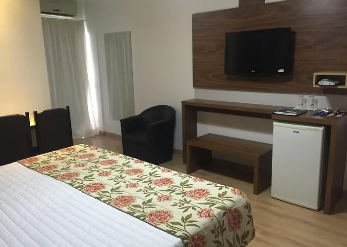 Laguna Plaza Hotel